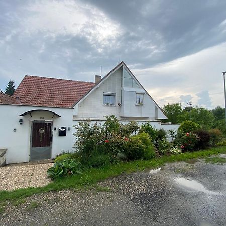 Homestay U Hanky Zdiby Exterior photo